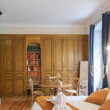 Les De L'opera Maison d'hôtes