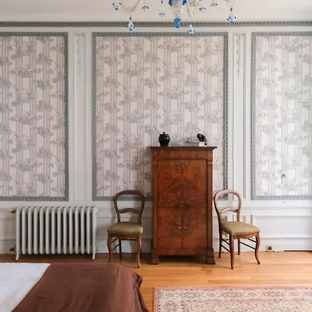 Les De L'opera Guest house *